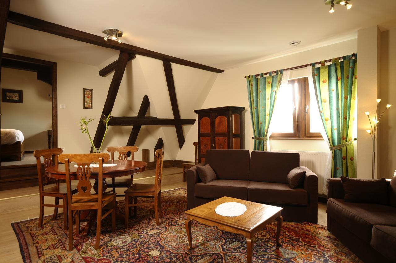 La Cour Du Bailli Suites & Spa Bergheim Zewnętrze zdjęcie