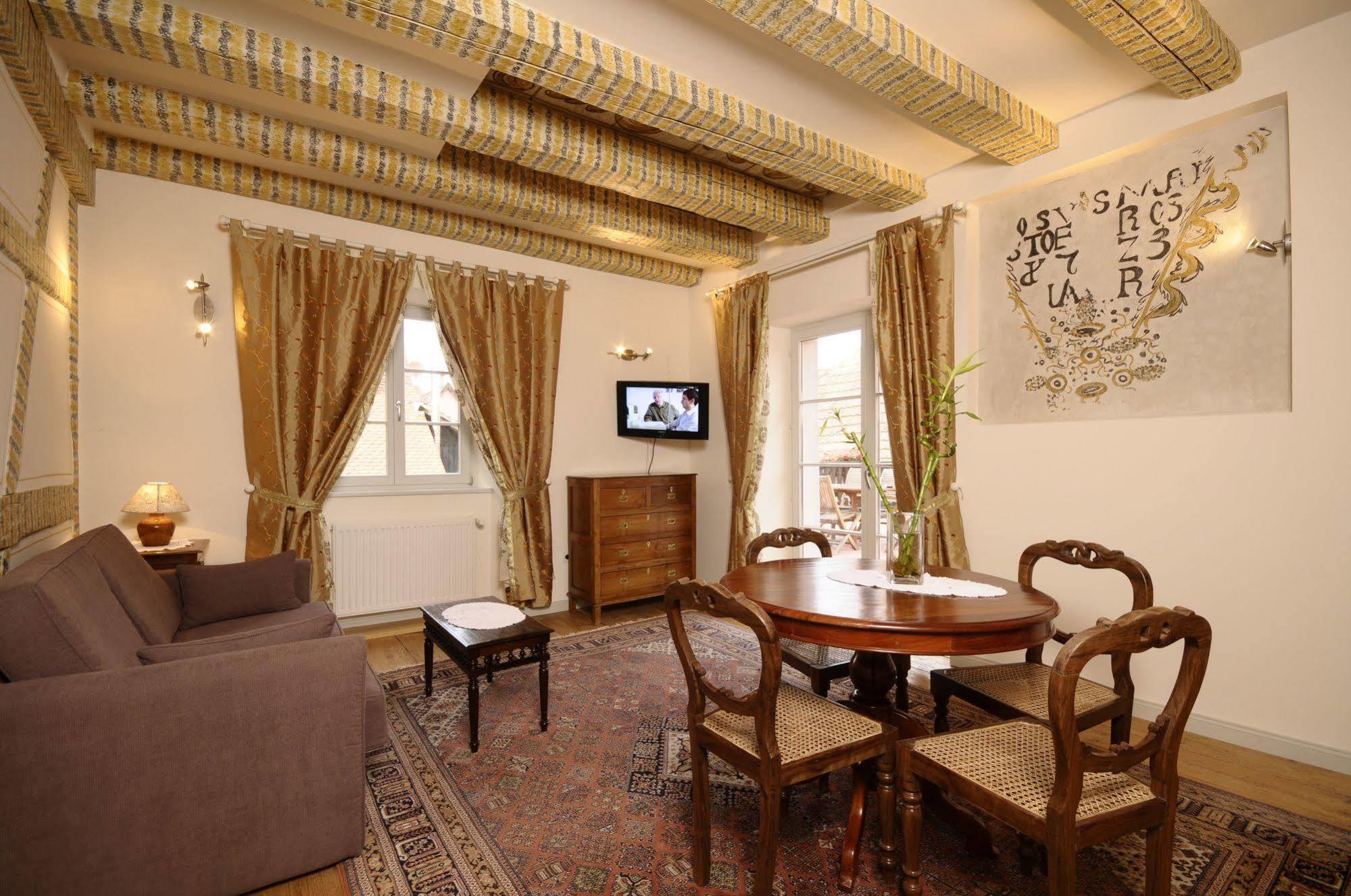 La Cour Du Bailli Suites & Spa Bergheim Zewnętrze zdjęcie
